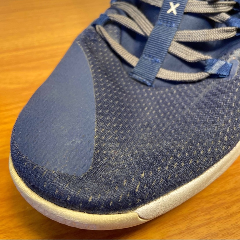 Nike Hyperdunk - image 8